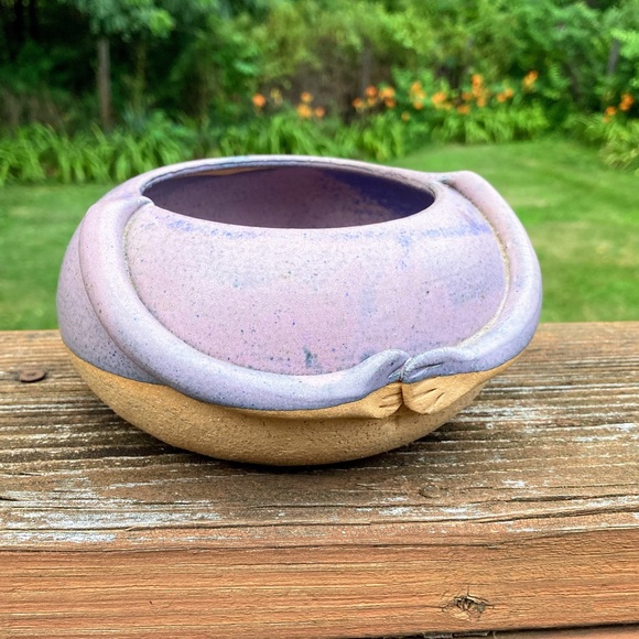 Vintage Depot Creek Pottery Quirky Handmade Artisan Pottery Hands Holding Bowl - Picture 3 of 12